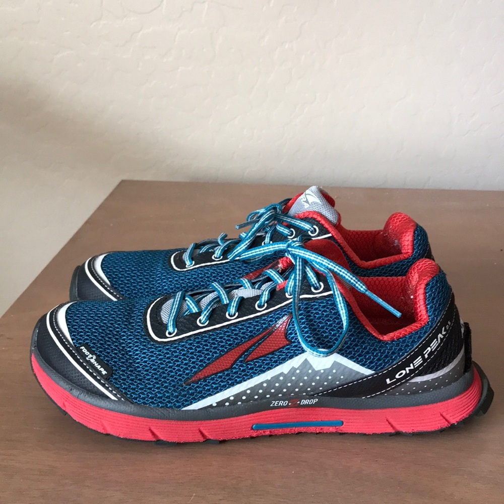 Women’s Altra Lone Peak Running Shoes Size 9